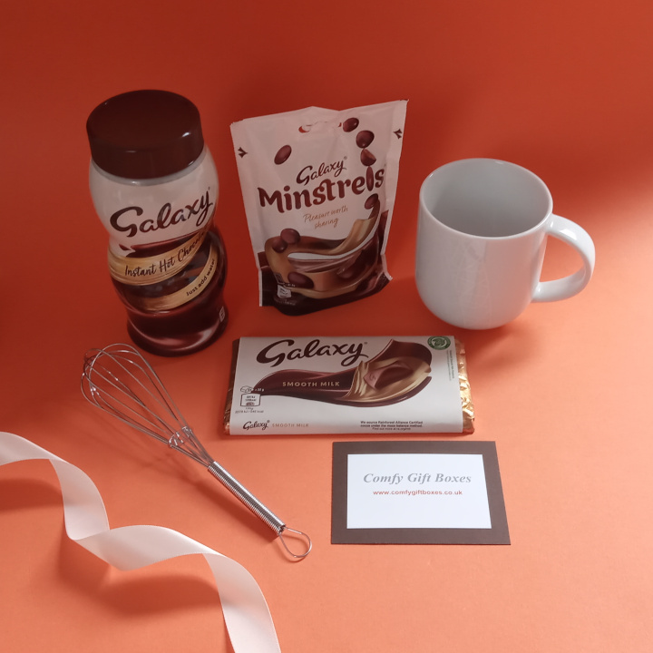 Small chocolate gifts, Mars hot chocolate thank you gifts, small hot chocolate presents, Mars bar thank you presents, mini thank you presents for friends, Mars chocolate thank you gift ideas