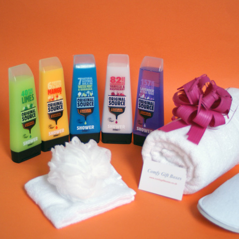 Shower time pamper gift set for her, Original Source shower pamper gift ideas UK delivery, pamper gift sets for women
