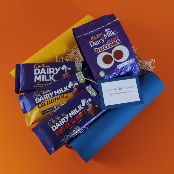 Cadbury chocolate hampers, small Cadbury gifts UK, Cadbury presents delivered, Cadbury pamper gift selections, chocolate gift hampers